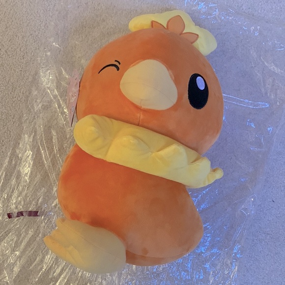 POKEMON TORCHIC PLUSHIE [NWT - From Japan] - Picture 3 of 7